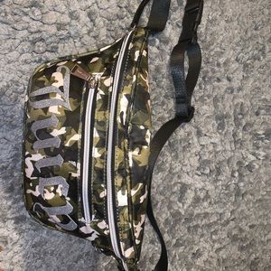Camouflage Juicy Couture Fanny pack